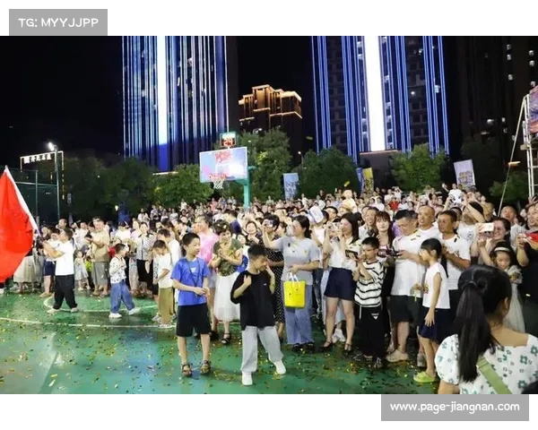 阳山半程马拉松鸣枪开跑 赛事激情点燃城市活力 参赛选手热情高涨 阳山半程马拉松鸣枪开跑 赛事激情点燃城市活力 参赛选手热情高涨